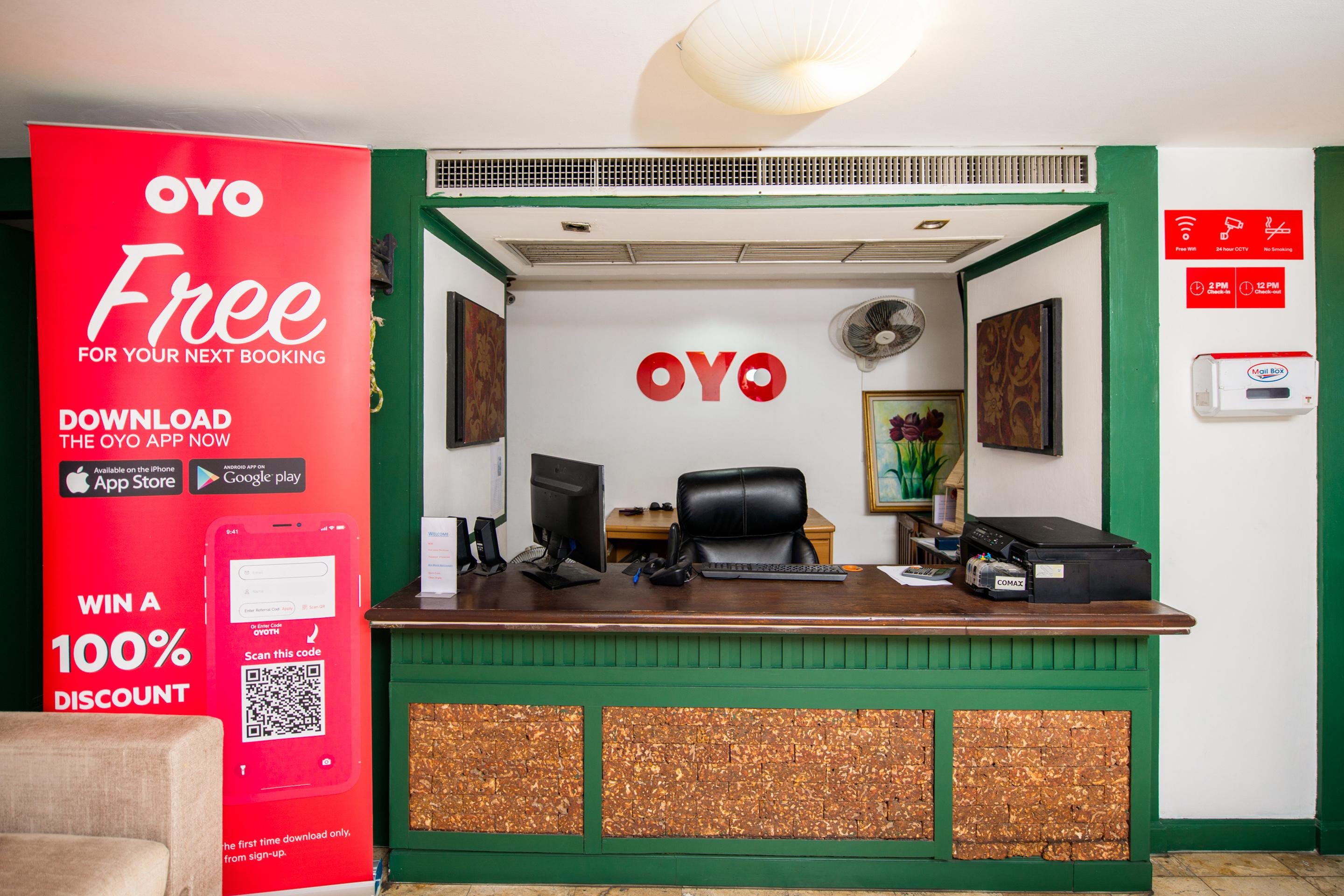 Oyo 255 The Ocean Hotel Patong Bagian luar foto